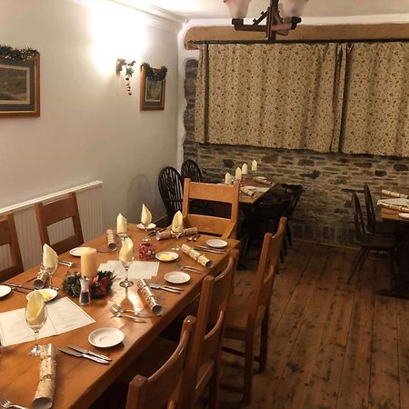 Blue Lion Inn Lewdown Kültér fotó